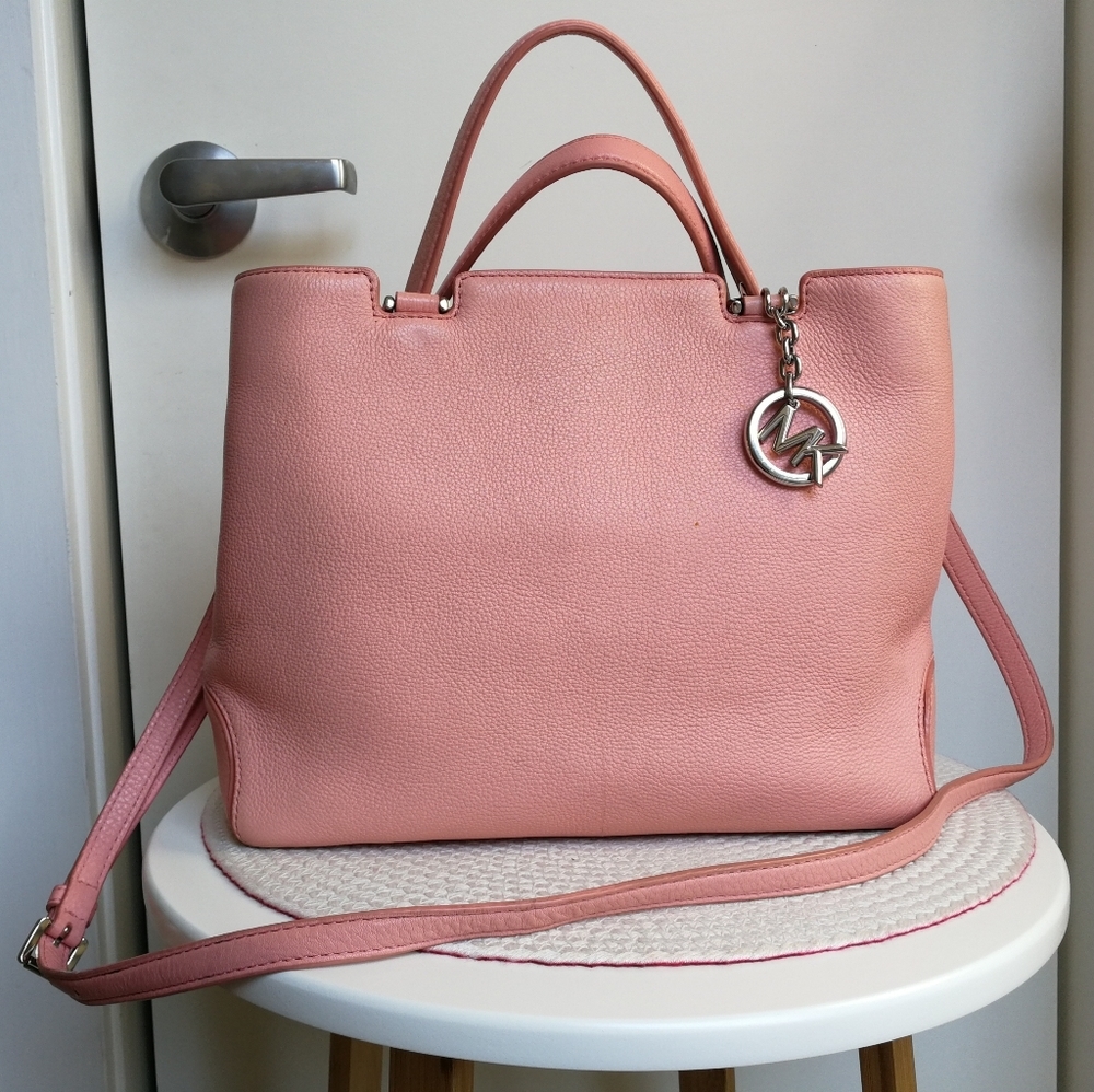 MICHAEL KORS Anabelle Medium Leather Tote